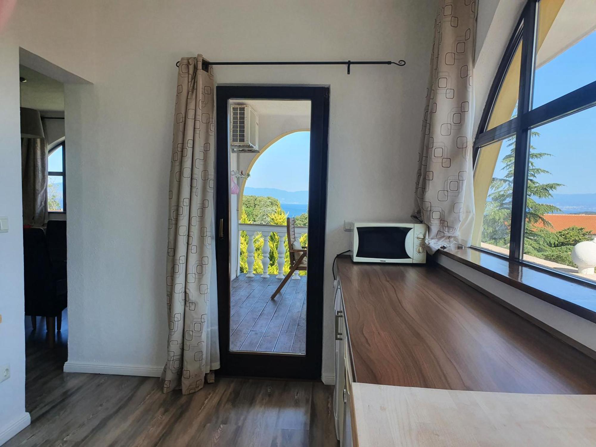 Villa Flora Малинска Стая снимка